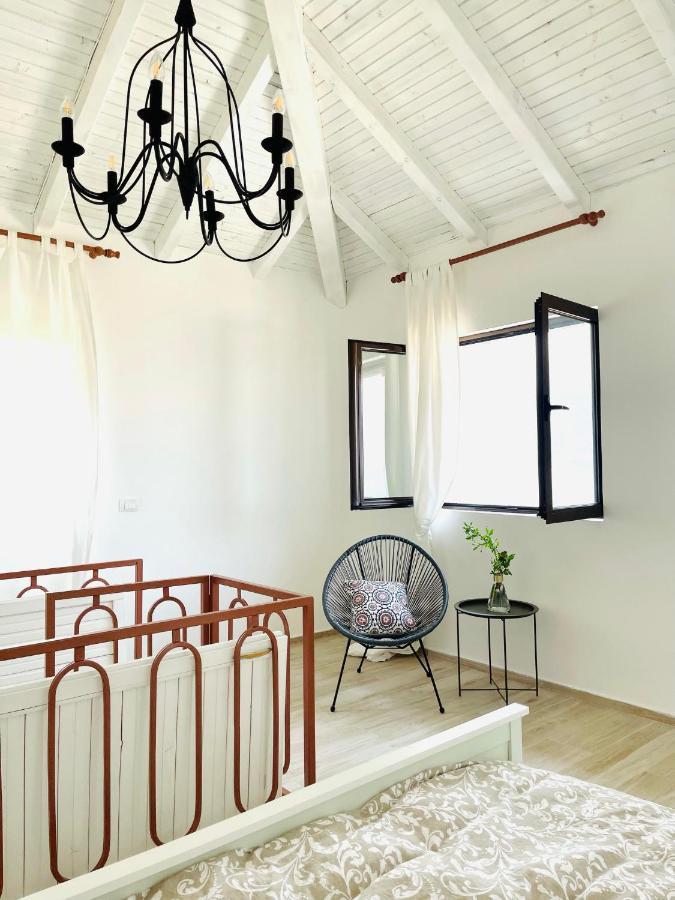 דנוניי סטוליב Chic Sea Front Apartment With Breathtaking Kotor Bay View מראה חיצוני תמונה